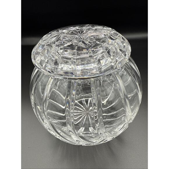 ROSE BOWL Cut CRYSTAL Glass BALL SHAPED Round VASE w SWIRL Cuts - 6”x6” W/ LID - Picture 6 of 12